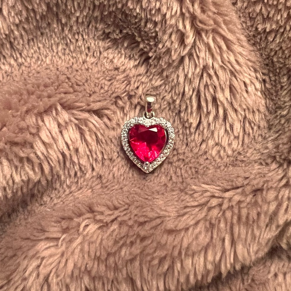 VINTAGE 925 Sterling Silver Crystal Heart Pendant with Large Ruby Red Diamond